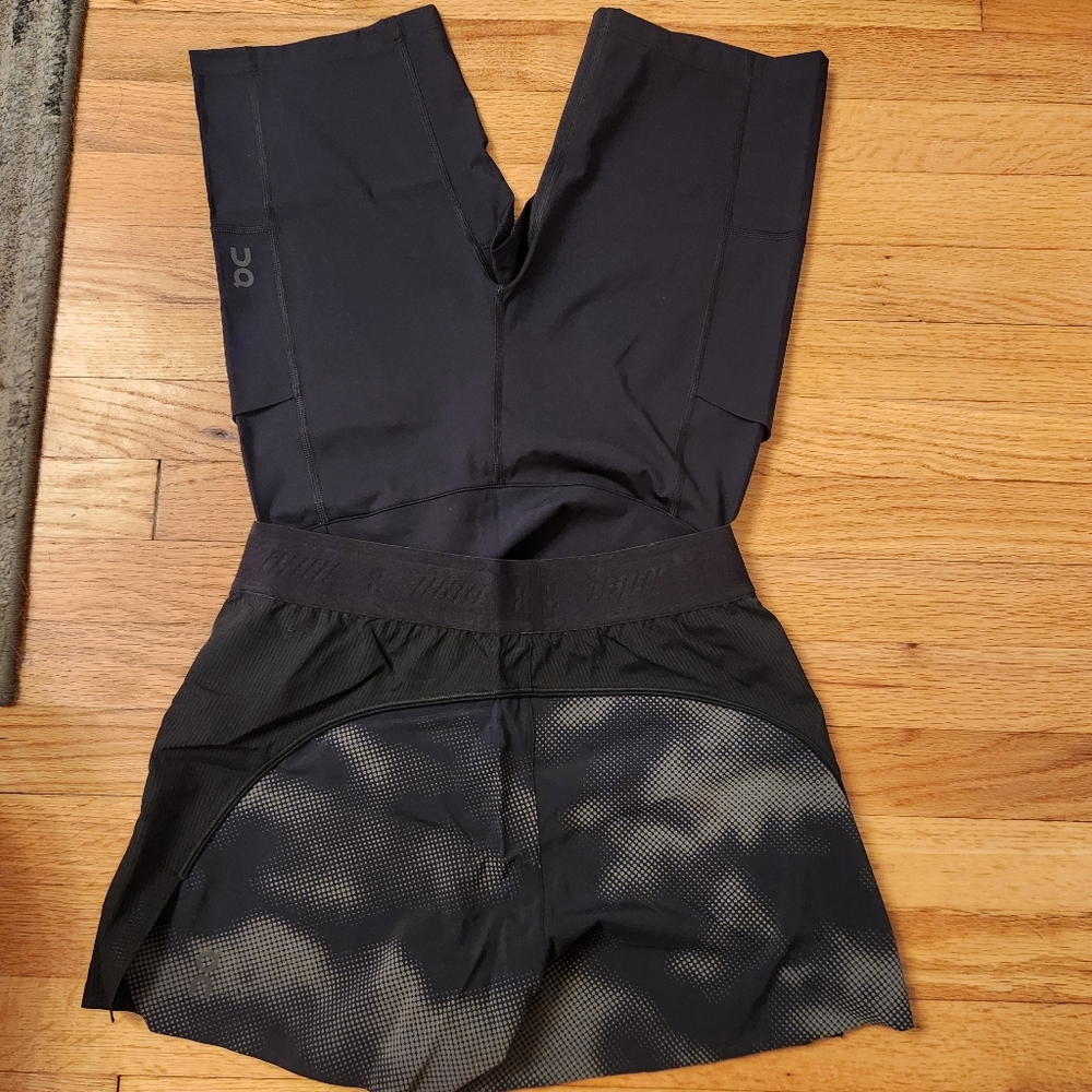 NWT Womens On Running Active Lumos Reflective Shorts - Picture 9 of 10